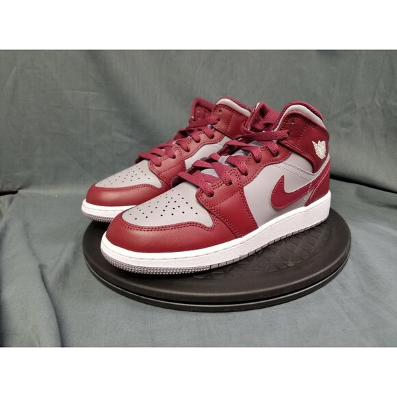 Jordan 1 Mid Cherrywood Red (GS) Size 6Y NEW NO BOX! - Picture 4 of 11